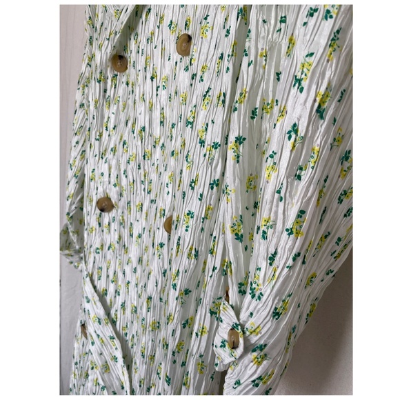 CREATURES OF COMFORT Floral Habotai Oversized Trench - Picture 3 of 7